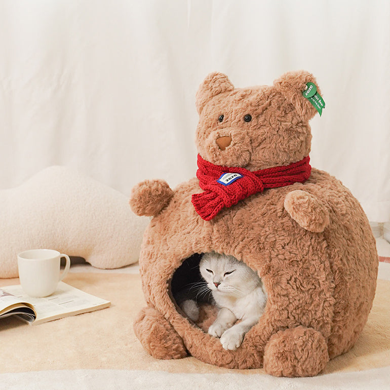 Soft Winter Bear Cat House