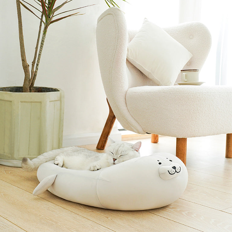 Cute Seal Cat Bed Mat