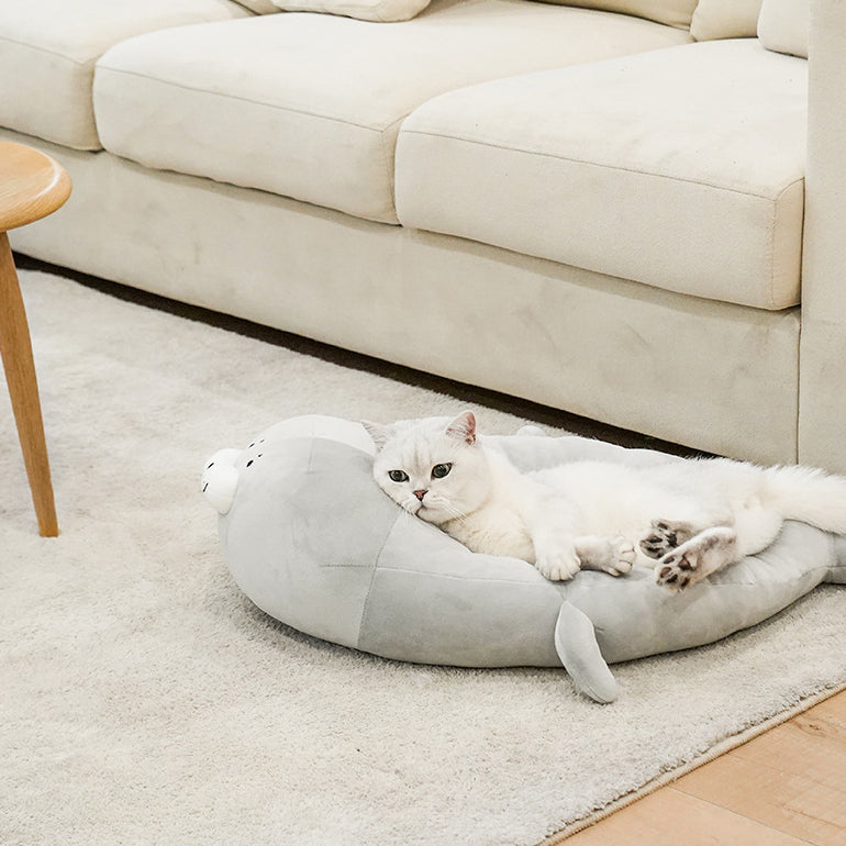 Cute Seal Cat Bed Mat